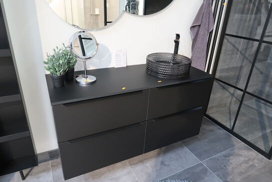 Badmøbel CASSØE Soft med vask, uden armatur