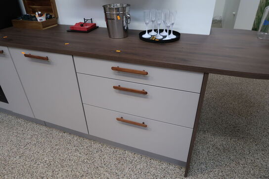 Køkken MULTI-LIVING uden håndehvidarer og indhold