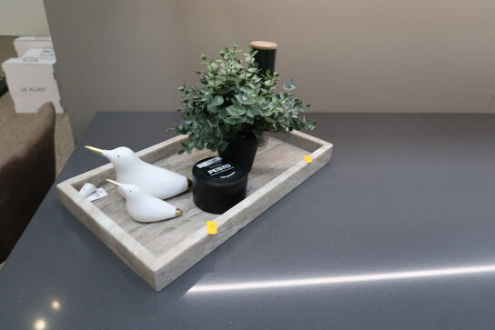 2 stk. stenfade med krydderier m.m.