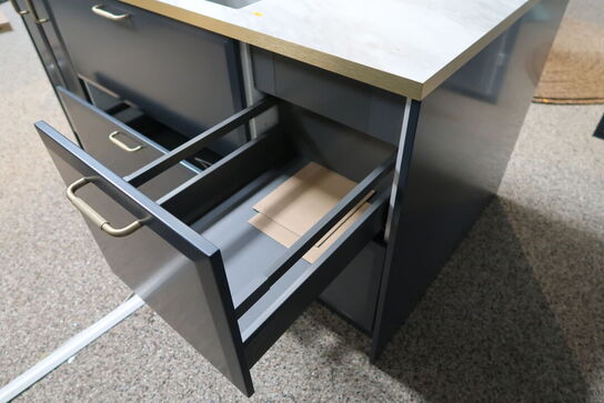 Køkken NORDANRO uden hårdehvidevarer. Vejl. udsalgspris kr: 139.000,-