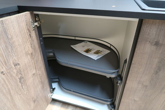 Køkken ARTEGO uden hårdehvidevarer. Vejl. udsalgspris kr: 89.000,-