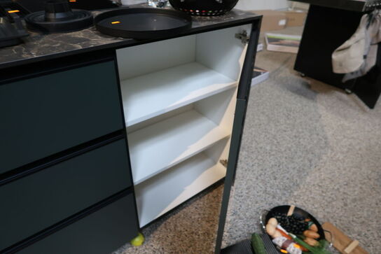 Køkken ARTEGO uden hårdehvidevarer/armatur. Vejl. udsalgspris kr: 129.000,-