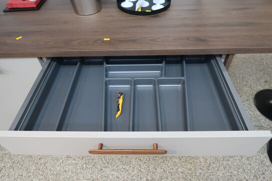 Køkken MULTI-LIVING uden håndehvidarer og indhold