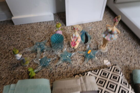 Div. Håndklæder JUNA samt figurer