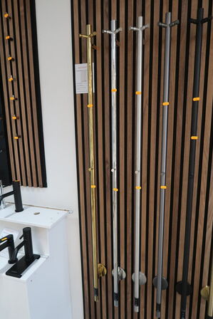 Håndklædetørrer CASSØE Rimini poleret stål