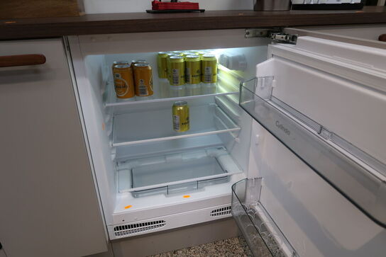 Integrerbart køleskab CYLINDA KI1082UE