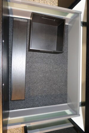 Køkken NORDANRO uden hårdehvidevarer med stenbordplade DEKTON. Vejl. udsalgspris kr: 119.000,-