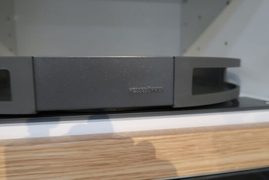 Køkken NORDANRO uden hårdehvidevarer/armatur med stenbordplader. Vejl. udsalgspris kr: 199.000,-