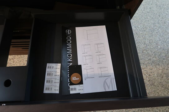 Badmøbel CASSØE Crown Stripe med vask, uden armatur