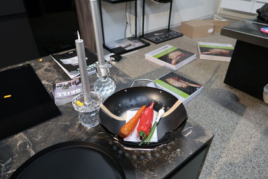 Fad, grønsagspande 2 stk. lysestager