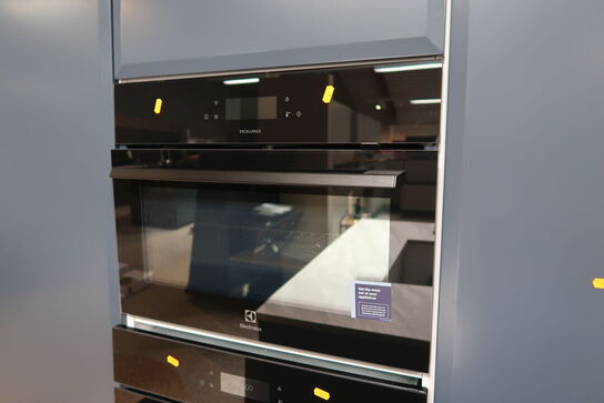 Kombiovn ELECTROLUX XO92MNK