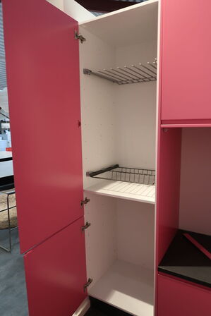 Køkken NORDANRO med vask og armatur. Vejl. udsalgspris kr: 47.000,-