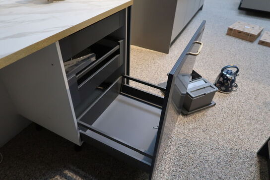 Køkken NORDANRO uden hårdehvidevarer. Vejl. udsalgspris kr: 139.000,-