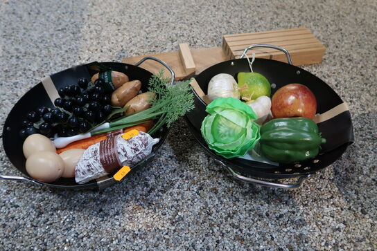 Grønsagspander, knivblok m.m.