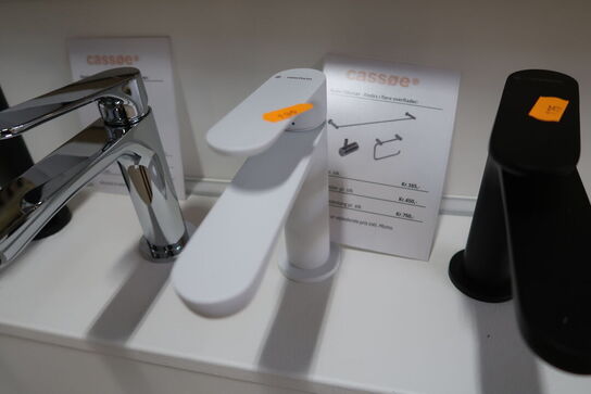 Armatur CASSØE Newform Linfa 2 Mat Hvid komplet med kasse