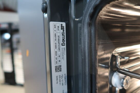 Kombiovn SMEG SF4604PVCNR1