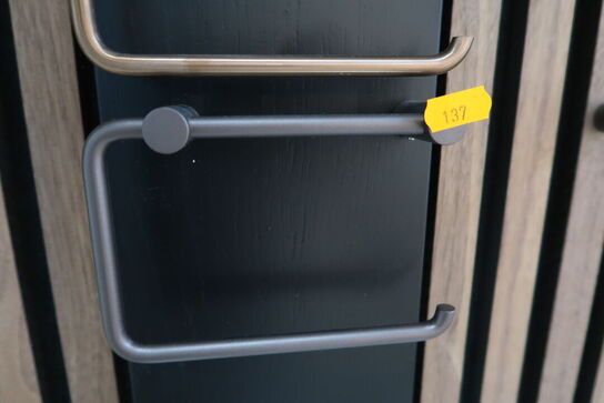 Krog, papirholder, håndklædestang, toiletbørste Gunmetal CASSØE Noba