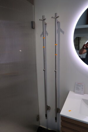 Håndklædetørrer CASSØE Rimini børstet stål