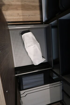 Køkken ARTEGO uden hårdehvidevarer. Vejl. udsalgspris kr: 89.000,-