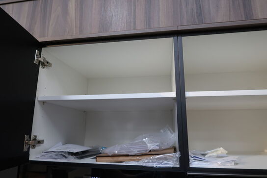 Køkken ARTEGO uden hårdehvidevarer/armatur. Vejl. udsalgspris kr: 129.000,-