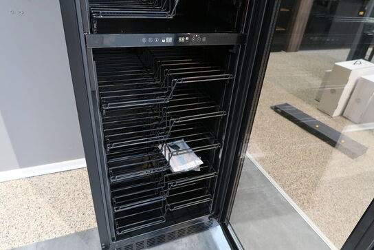 Vinkøleskab LE CHAI PRO1200B