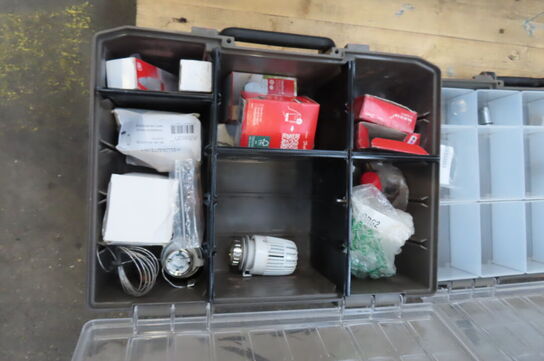 6 stk. Sortimentskasser med indhold 