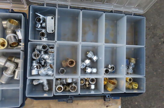 6 stk. Sortimentskasser med indhold 