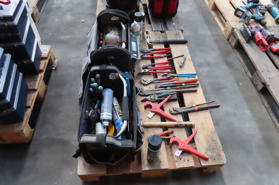 2 stk. Værktøjskasser med indhold