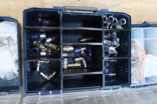 6 stk. Sortimentskasser med indhold 