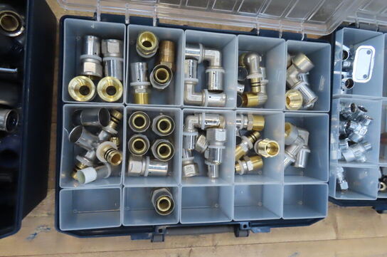 6 stk. Sortimentskasser med indhold 