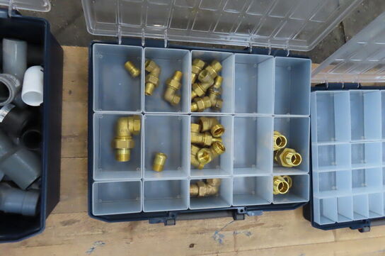 6 stk. Sortimentskasser med indhold 