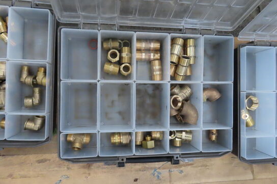 7 stk. Sortimentskasser med indhold 