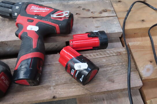 2 stk. elværktøj MILWAUKEE 