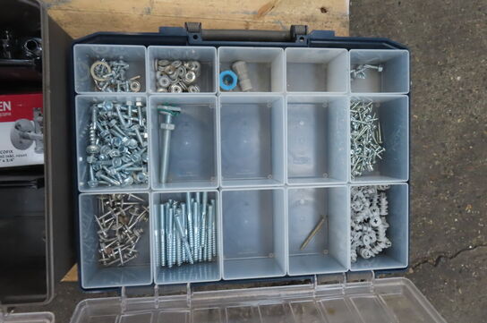 6 stk. Sortimentskasser med indhold 