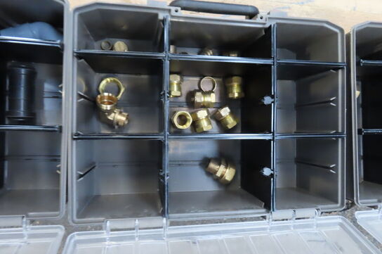 6 stk. Sortimentskasser med indhold 