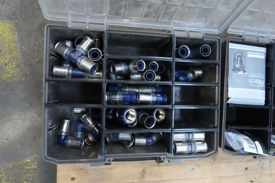 6 stk. Sortimentskasser med indhold 