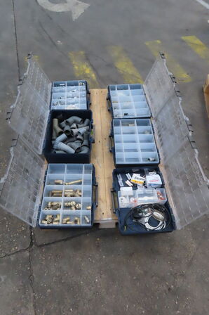 6 stk. Sortimentskasser med indhold 