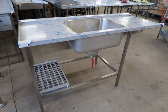 Rustfri stålbord m. vask 160x65xH90cm