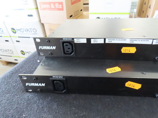 3 stk spændingsstabilisatore FURMAN M-10xE