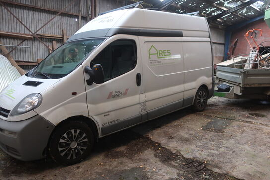 Varebil OPEL VIVARO 1.9DTI