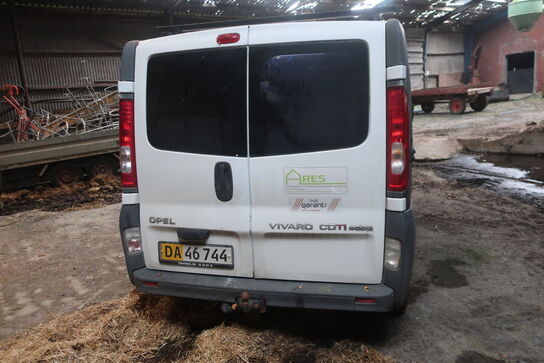 Varebil OPEL VIVARO 2.0CDTi 114HK