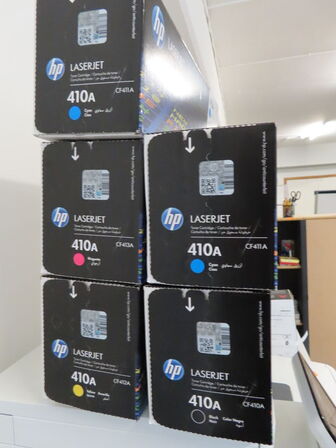 Printer HP Color Laser Jet Pro MFP M477fdw (med toner se foto)