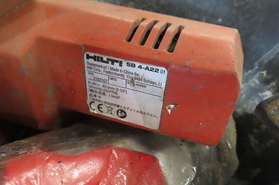 Spand med diverse Akku-Værktøj