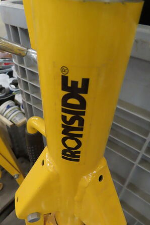 2 stk. Rørstøtter REMS