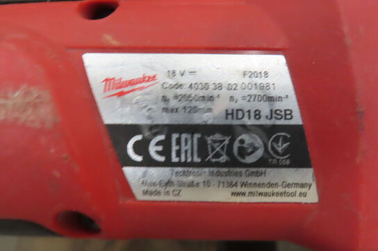 4 stk. Akku-værktøj MILWAUKEE samt arbejdslampe