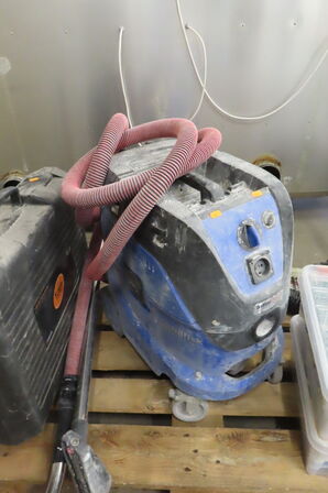 Våd-tørstøvsuger NILFISK