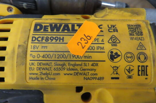 4 stk. Akku-værktøj DEWALT