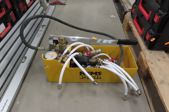 Håndtryksprøvepumpe