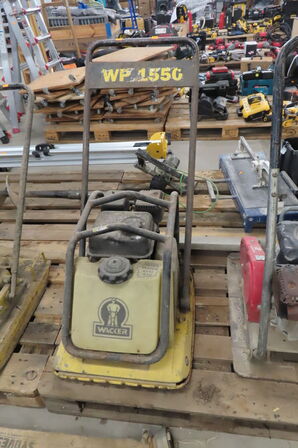 Pladevibrator WHACKER