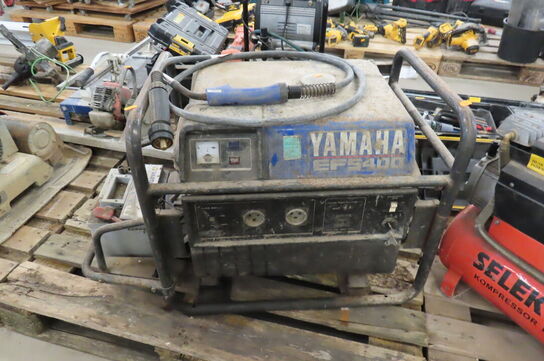 Generator YAMAHA